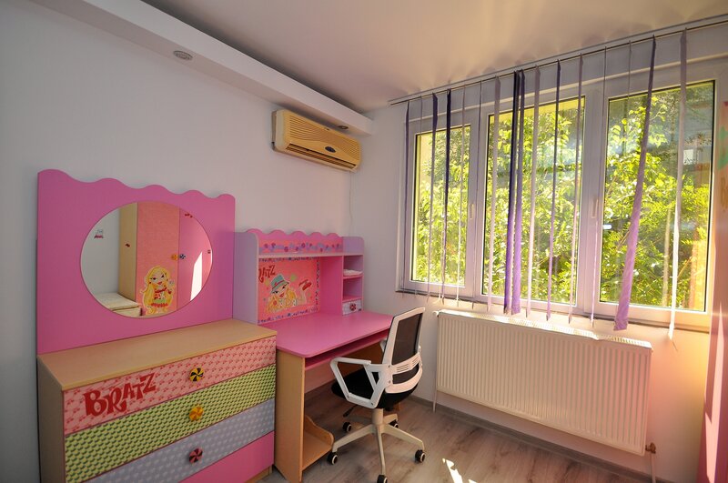 Drumul Taberei, 300 m metrou Valea Ialomitei, decomandat centrala proprie