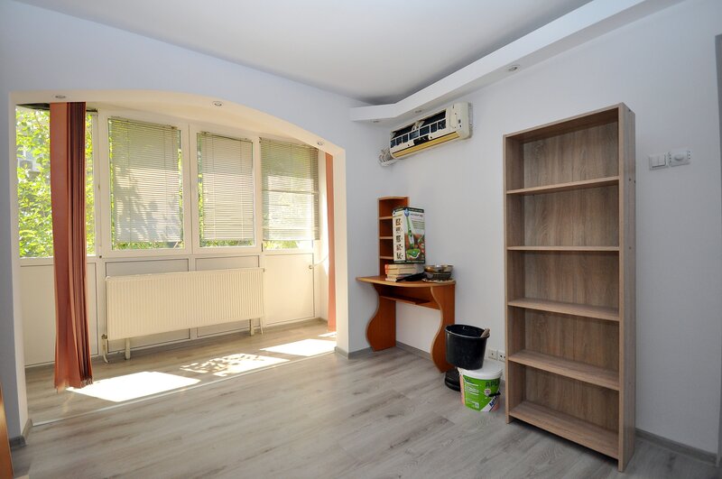 Drumul Taberei, 300 m metrou Valea Ialomitei, decomandat centrala proprie